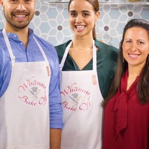 Whānau Bake Off