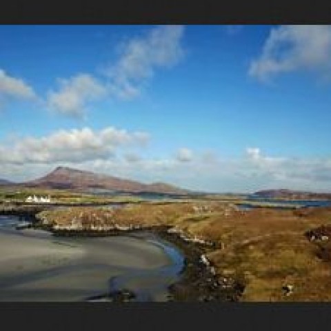O Mo Dhuthaich/From Uist with Love