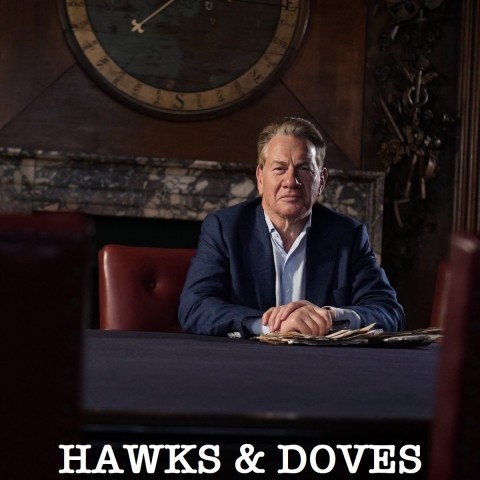 Hawks and Doves: The Crown and Ireland's War of Independence