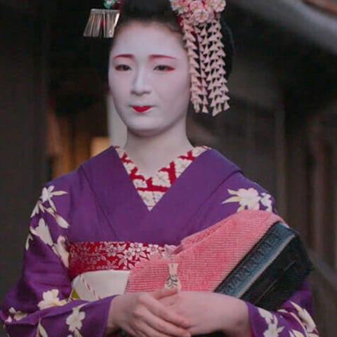 3-minute Maiko