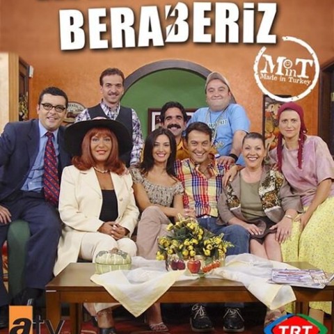 Ayrılsak da Beraberiz