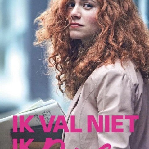 Ik val niet, ik dans