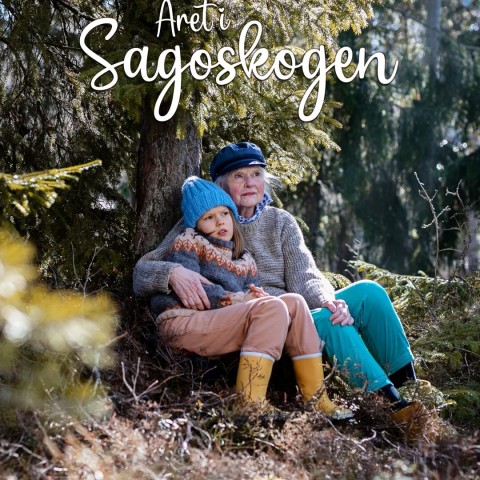 Året i sagoskogen