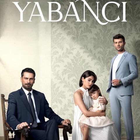 Aynadaki Yabancı