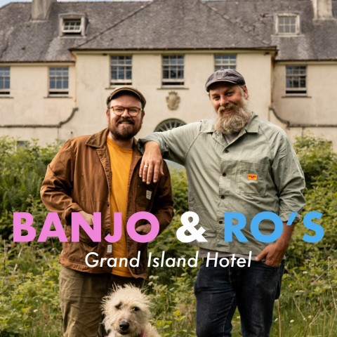 Banjo and Ro's Grand Island Hotel